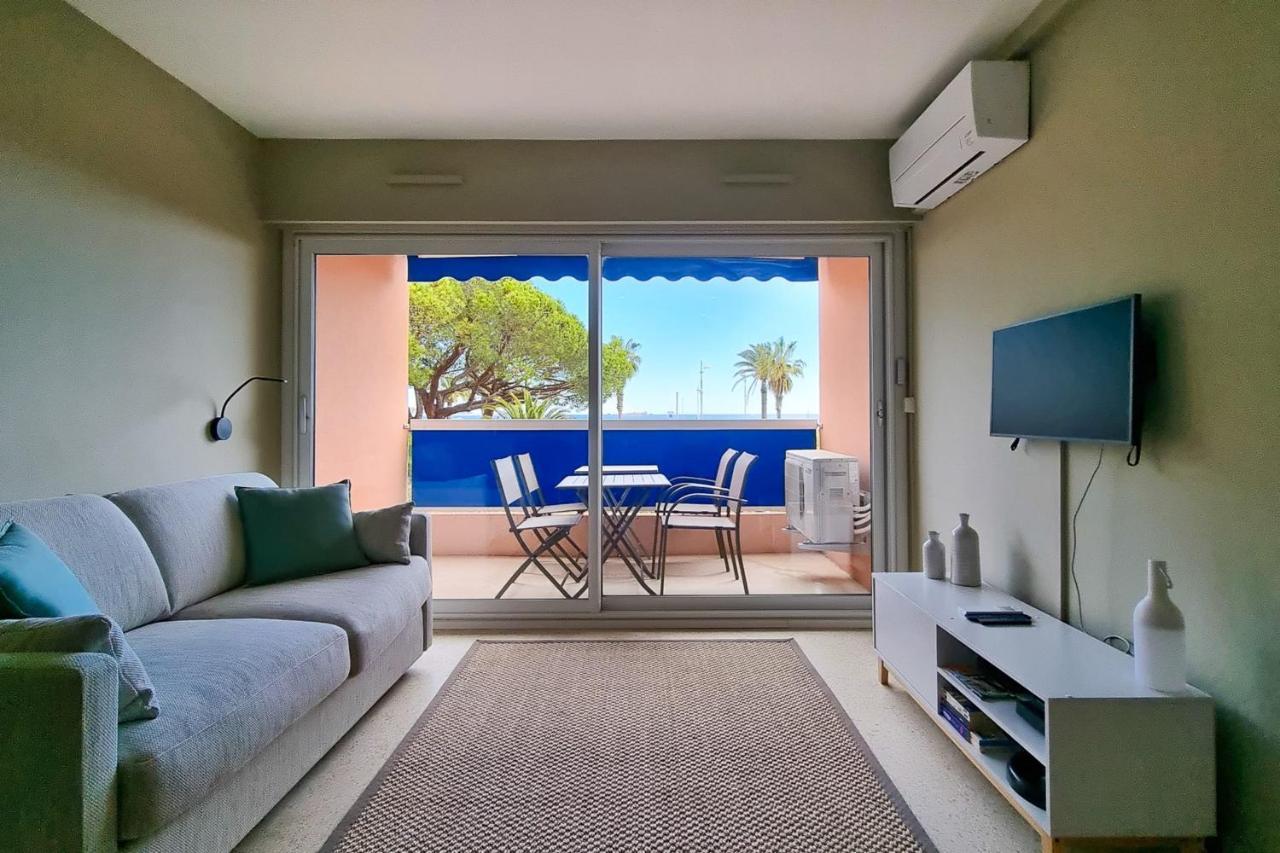 4 Guests With Access To The Beachfrejus * Fréjus