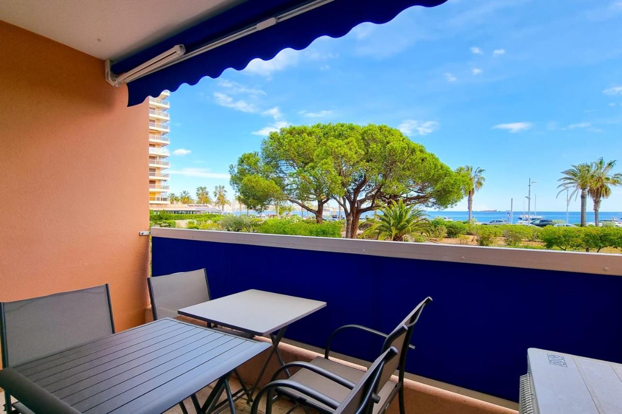 4 Guests With Access To The Beachfrejus Casa vacanze Fréjus